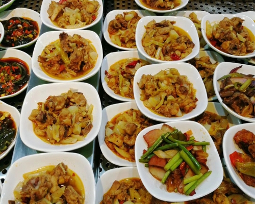 佛山食堂承包保證學生吃的都是衛生安全的食物